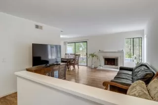 Photo #4: PTP2402098 Listing