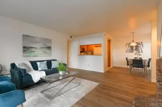 Photo #5: PTP2402237 Listing 