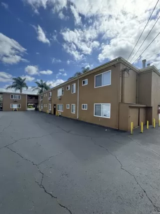 Photo #1: PTP2402310 Listing