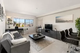 Photo #1: PTP2402346 Listing 