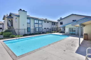 Photo #5: PTP2402365 Listing