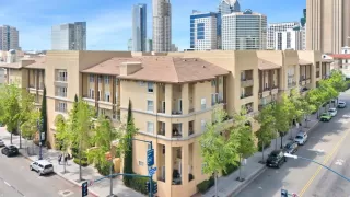 Photo #1: PTP2402409 Listing 