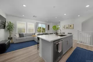 Photo #5: PTP2402422 Listing