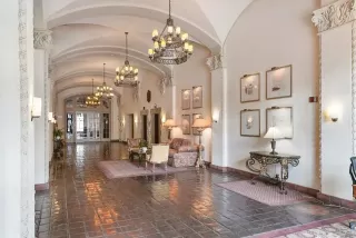 Photo #3: PTP2402525 Listing