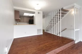 Photo #4: PTP2402557 Listing