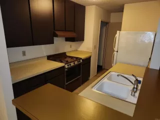 Photo #3: PTP2402558 Listing 