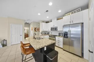 Photo #4: PTP2402575 Listing