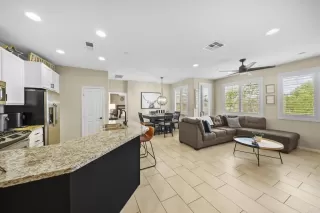 Photo #5: PTP2402575 Listing