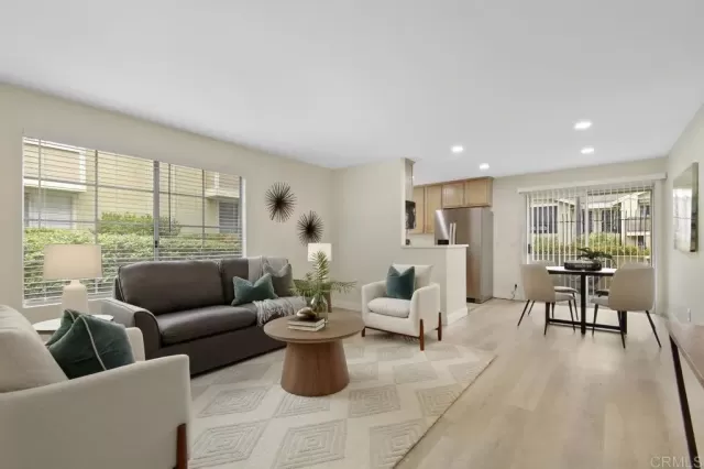 MLS: PTP2402585 Condo For Sale