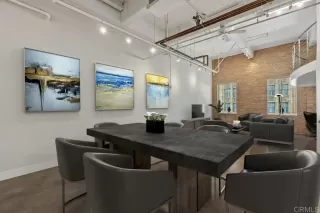 Photo #1: PTP2402726 Listing 