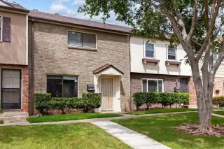 Photo #4: PTP2402733 Listing 