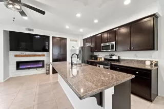 Photo #3: PTP2402777 Listing