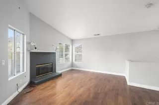 Photo #5: PTP2402789 Listing