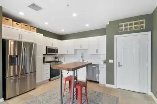 Photo #4: PTP2402800 Listing