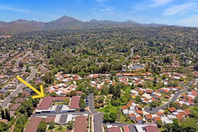 MLS: PTP2402812 Condo For Sale