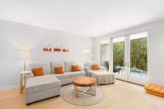 Photo #1: PTP2402913 Listing 