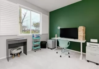 Photo #1: PTP2402948 Listing