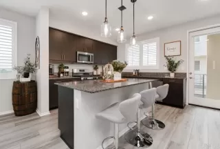 Photo #5: PTP2402948 Listing