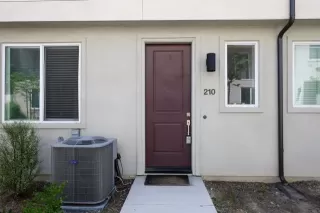 Photo #3: PTP2402951 Listing