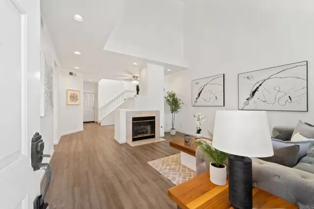 MLS: PTP2403141 Condo For Sale