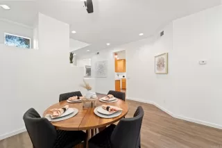 Photo #6: PTP2403141 Listing