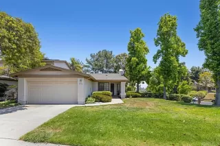 Photo #1: PTP2403179 Listing