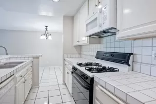 Photo #2: PTP2403198 Listing 