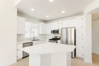 Photo #2: PTP2403280 Listing 