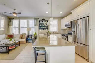 Photo #4: PTP2403372 Listing