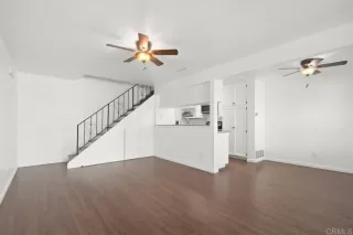 Photo #4: PTP2403386 Listing