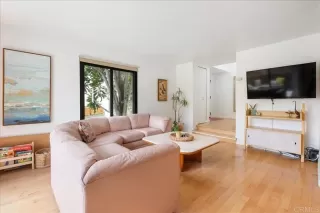 Photo #6: PTP2403405 Listing