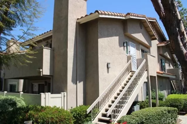 MLS: PTP2403429 Condo For Sale