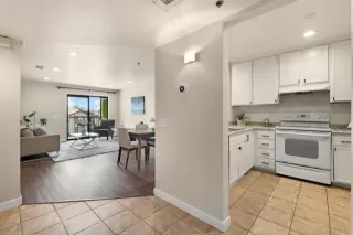 Photo #5: PTP2403448 Listing