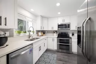 Photo #3: PTP2403523 Listing