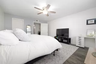 Photo #4: PTP2403523 Listing