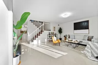 Photo #2: PTP2403572 Listing 