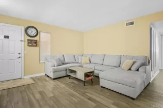 Photo #6: PTP2403591 Listing