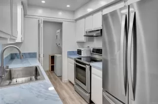 Photo #5: PTP2403642 Listing