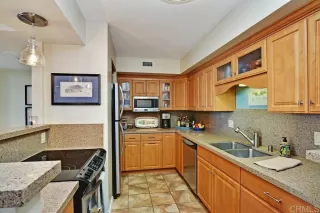 Photo #6: PTP2403692 Listing 