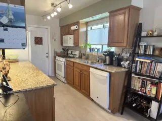 Photo #5: PTP2403696 Listing