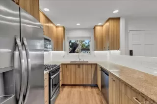 Photo #3: PTP2403761 Listing 