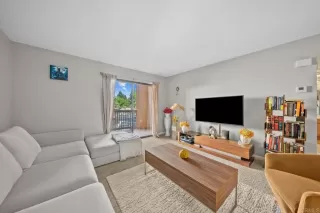 Photo #5: PTP2403779 Listing