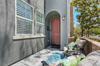 Photo #1: PTP2403842 Listing