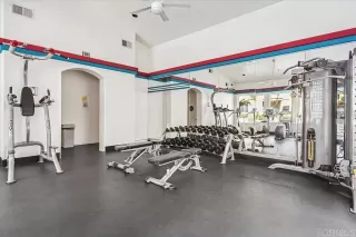 Photo #5: PTP2403873 Listing