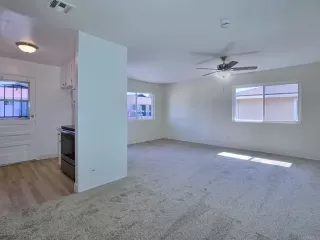 Photo #5: PTP2404062 Listing