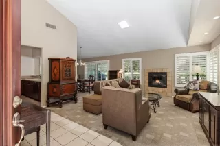 Photo #5: PTP2404075 Listing 