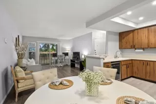 Photo #5: PTP2404083 Listing