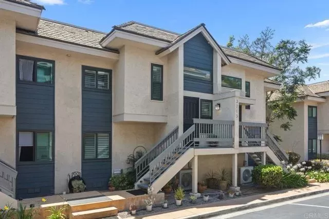 MLS: PTP2404284 Condo For Sale