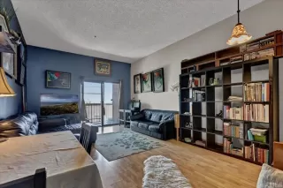 Photo #1: PTP2404359 Listing 