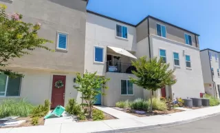 Photo #2: PTP2404397 Listing